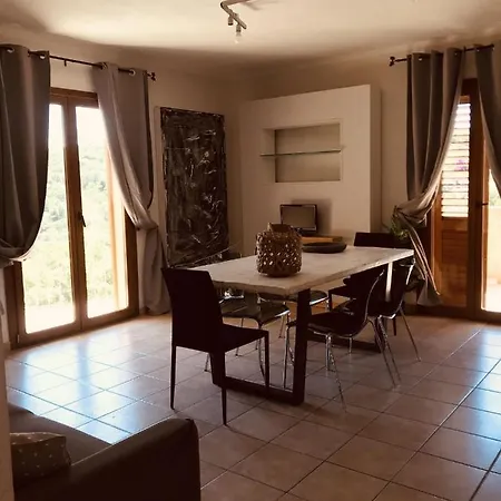 Casa Vacanza Apartament *